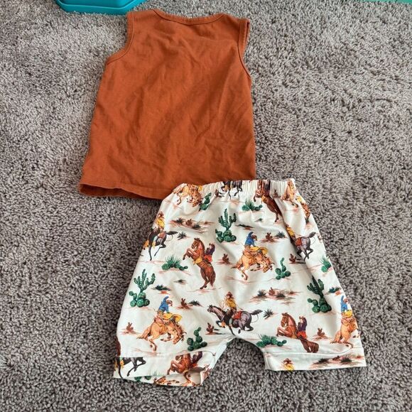 "Howdy Y'all" Baby Toddler Western Cowboy Outfit Set - Picture 4 of 4
